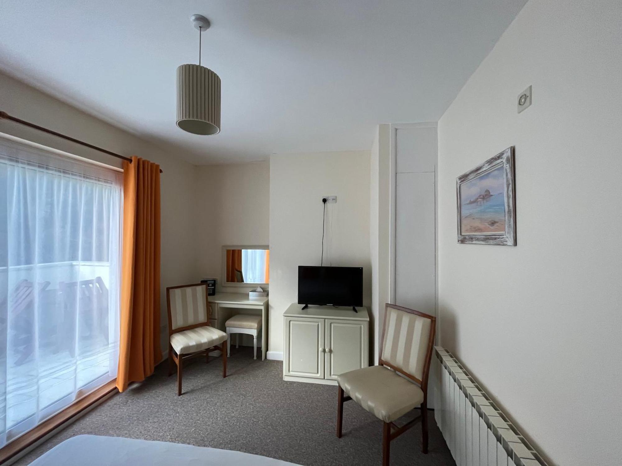 The Prince Of Wales Hotel St Ouen's المظهر الخارجي الصورة