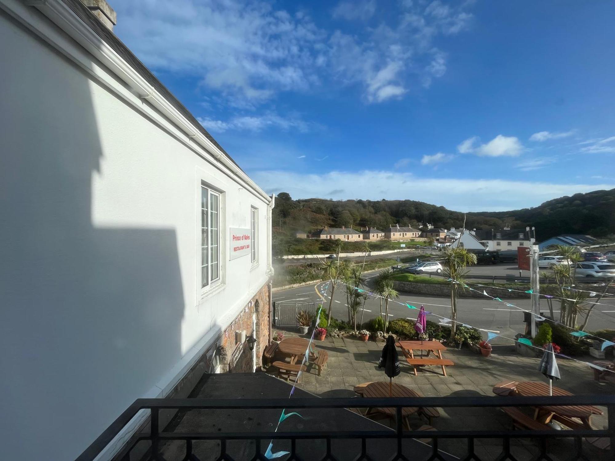 The Prince Of Wales Hotel St Ouen's المظهر الخارجي الصورة