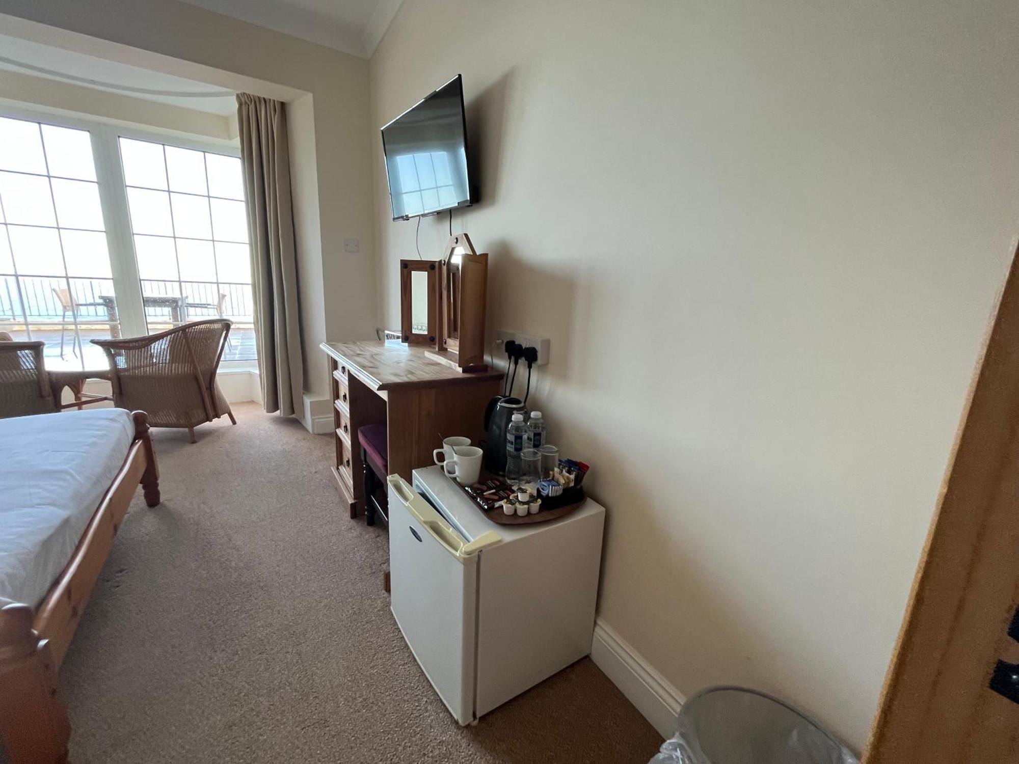 The Prince Of Wales Hotel St Ouen's المظهر الخارجي الصورة